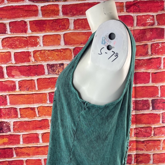 Affliction women’s green tank top - Picture 4 of 8